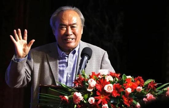 在线看片亚洲