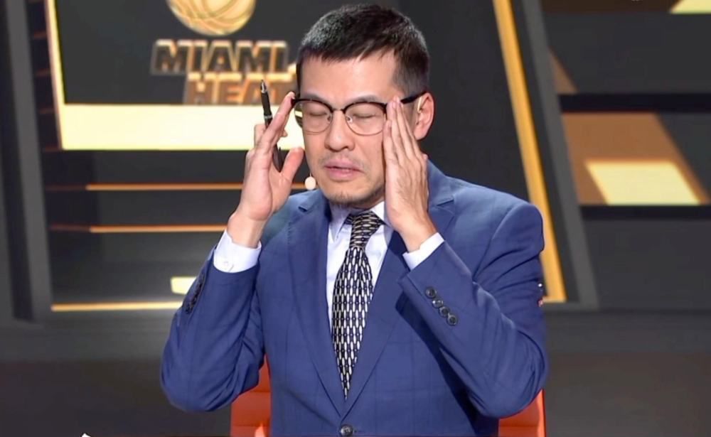 贪心的寡妇女