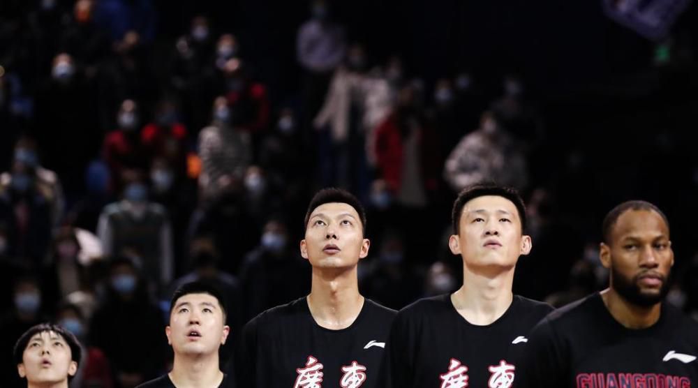 人妖做爰免费看