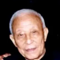 四爱小狗带玩具尾巴哭视频